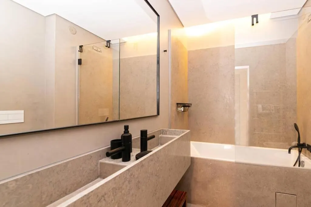 Stylish Apartment By Av. Da Liberdade Lisbon
